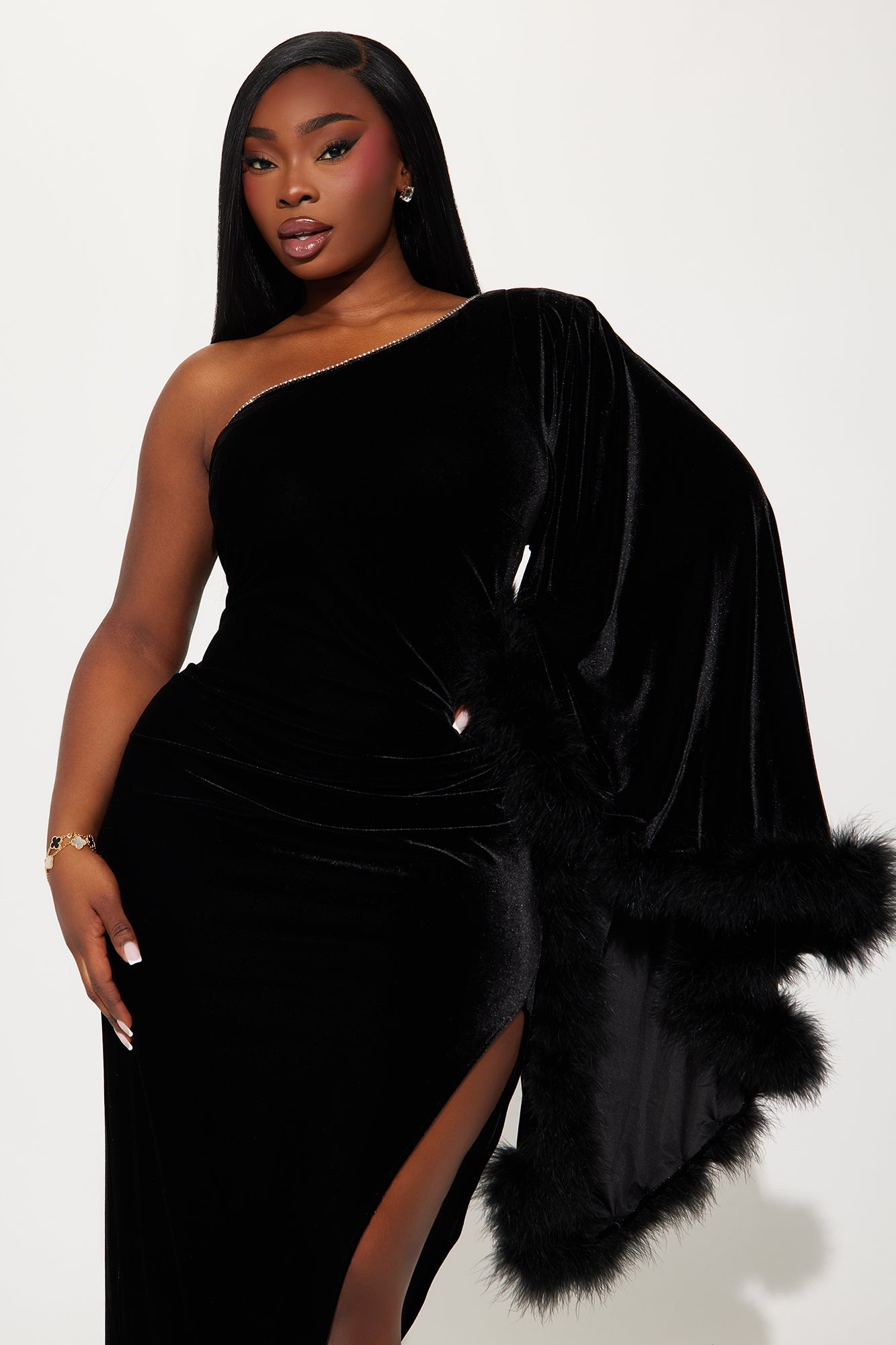 Kendall Velvet Maxi Dress - Black